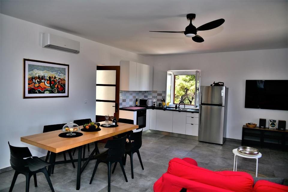Villa Aries 苏佩塔尔 外观 照片